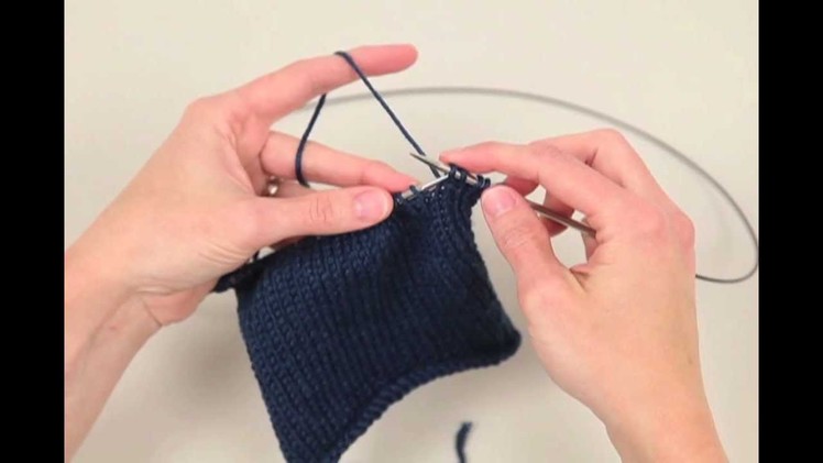 How to knit a wrap and turn