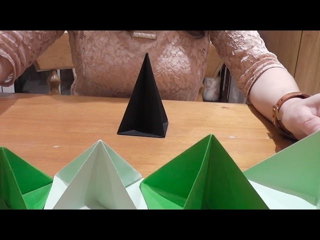 How to make a 3D Origami Christmas Tree
