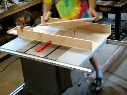 Shop Technique: DIY panel cutter for the tablesaw