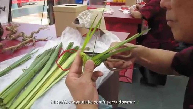 The Art of Folding a Bamboo Leaf Grasshopper