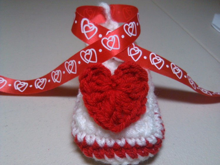 Crochet Valentine Baby Shoe - Part One