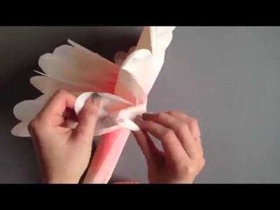 DIY paper pompoms with a kick