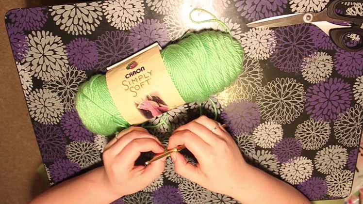 How to Crochet:  Make a Fast & Easy Crochet Flower