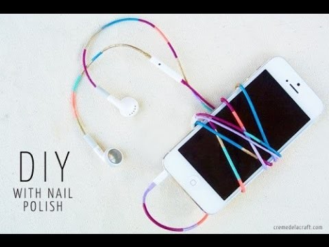 7 Colorful DIY Headphones Decor Ideas