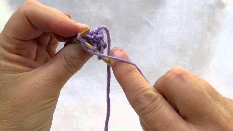 Really Clear: How to Purl, English Style (yarn in the right hand) (cc)