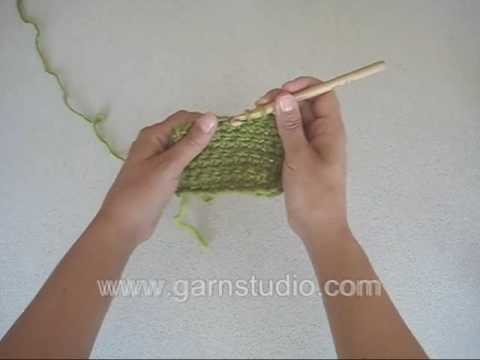 DROPS Crochet Tutorial: How to decrease in crochet
