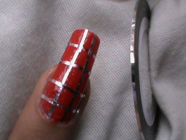 How to use a striping tape nail art tutorial for beginners to do at