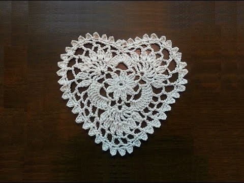 Crochet Heart Mini Doily Part 1