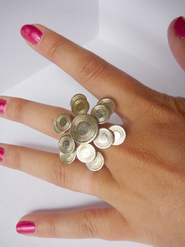 DIY How to Make Your Own Vintage Cocktail Ring