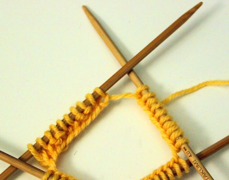Tip for joining stitches after casting on on double pointed needles