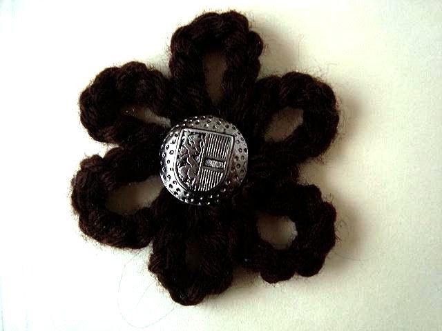 BEGINNER CROCHET, 6 LOOP FLOWER, crochet flower pattern