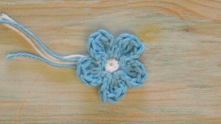 (crochet) How To Crochet a Mini Flower - Yarn Scrap Friday