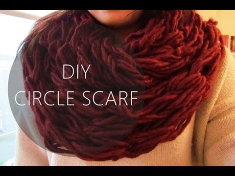 DIY Circle.Infinity Scarf: Arm Knitting | NANCY MAC