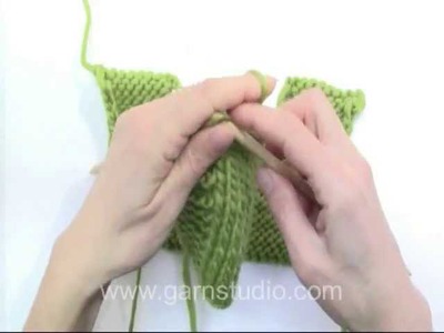 DROPS Knitting Tutorial: How to knit an easy shawl collar