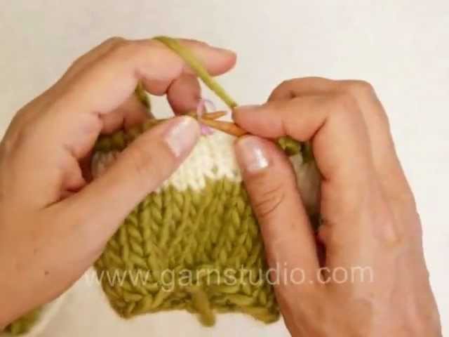 DROPS Knitting Tutorial: How to knit stripes in the round with no jog