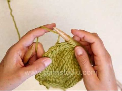 DROPS Knitting Tutorial: How to knit a edge stitches in garter