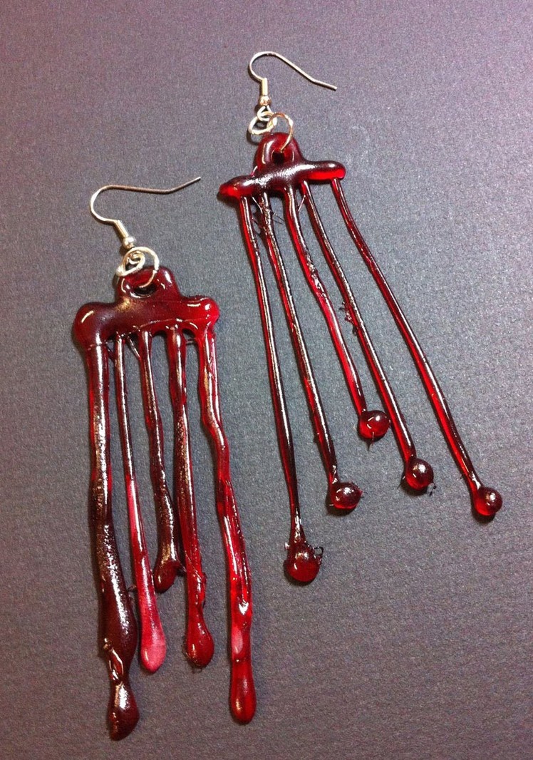 HALLOWEEN CRAFT: Hot Glue Blood Drip Earrings || DIY Halloween Earrings