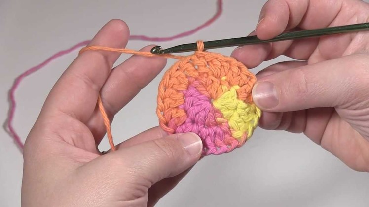 How to Crochet: Chainless Starting Double Crochet in the Round