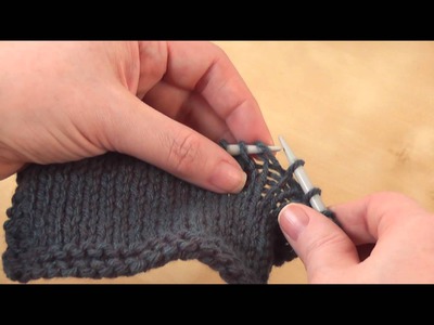 How to: Knit 1 below