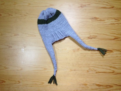 How to Loom Knit an Ear Flap Hat (DIY Tutorial)