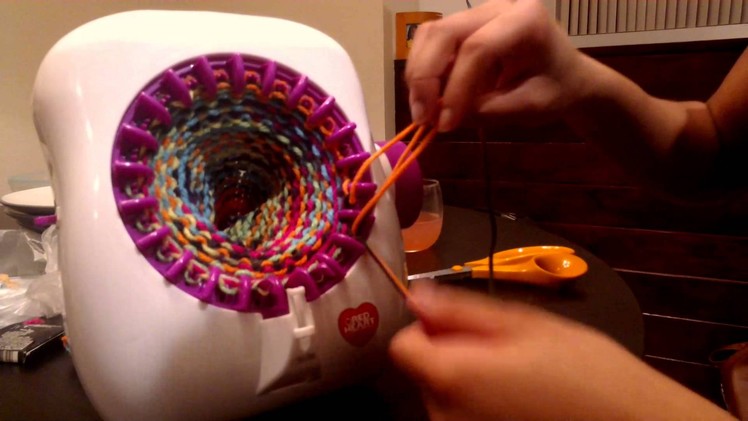 Singer Knitting Machine: Taking Your Tube Off