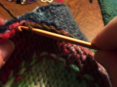 Crochet seam for knitting