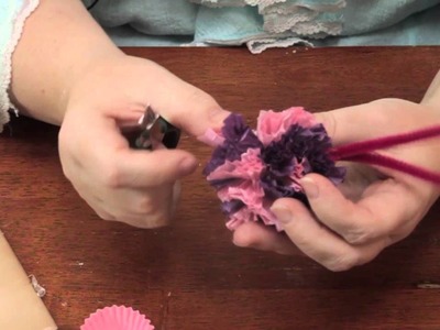 DIY Hanging Pom Poms Made With Cupcake Papers : Jewelry & Other Cool Crafts