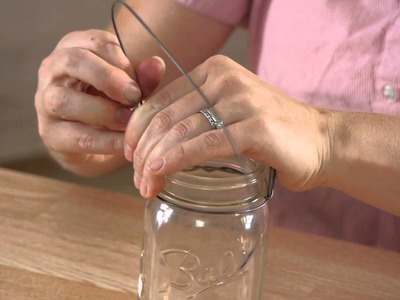 How to Hang Mason Jar Candles : Mason Jar Crafts & More