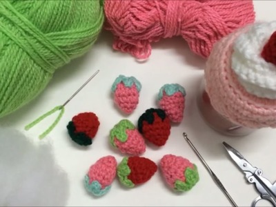 Tutorial Frutilla a Crochet - Easy Crochet Strawberry Tutorial (English subtitles)