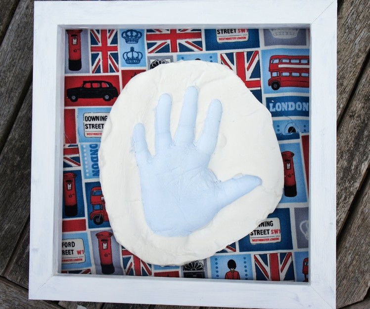 DIY Clay Hand Print Gift - Present :  Baby Hand Prints using Baking Soda Clay