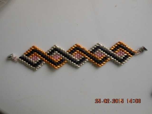 DIY-Tutorial- Ro- Bratara in zig-zag cu 4 culori de twinbeads