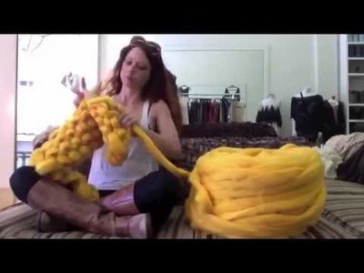 GIANT KNITTING at ARTSTRING - How to knit decorative pillows in under 15 seconds!
