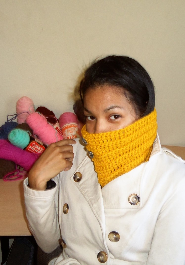 DIY How To Crochet  A Fashionable Neck warmer EASY