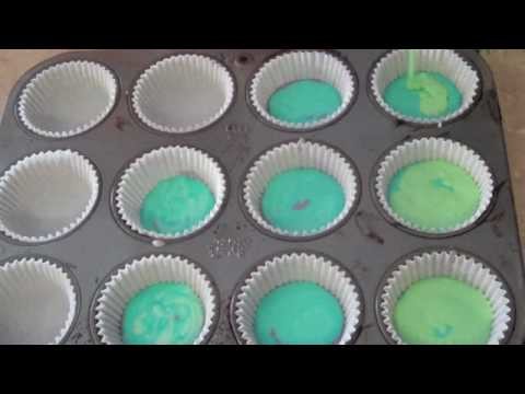 DIY: Rainbow Cupcakes  ♡ Theeasydiy #ChefJess