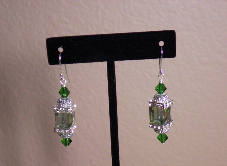 DIY~Stunning Emerald Lantern Christmas Earrings!