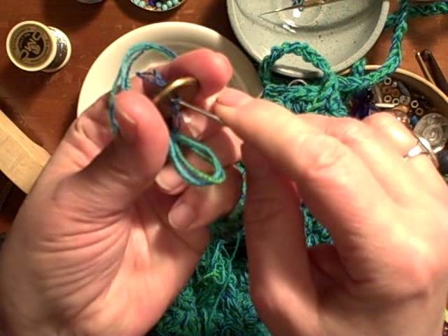 How to add beads to crochet and knitting by Noreen Crone-Findlay (c)
