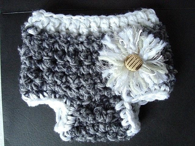 HOW TO CROCHET A DIAPER COVER, tushie, nappie, bum cover, pixie hat companion.