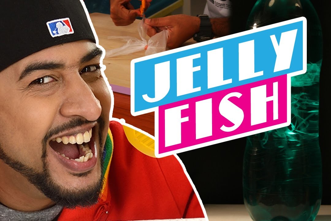 Mad Stuff with Rob - MSWR Shorts | How to make Jelly Fish | DIY Craft for Children