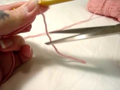 Nerdigurumi - amigurumi crochet tutorial video 1 - Chain - CH