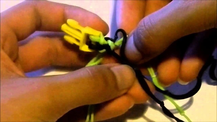 Ray Moran Presents: How to Make Shark Tooth Rainbow Loom Bracelet Without Loom(Loomless)