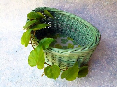Basket making. “Treble crochet” pattern.