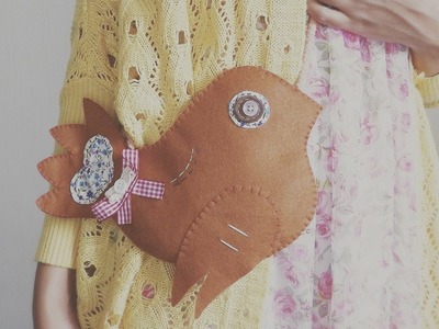 DIY Fashion: Vintage Felt Birdie Purse Tutorial