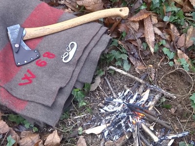 Suiss Army Wool Blanket for Bushcraft : First use of my christmas gift.
