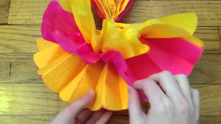 DIY Tissue Paper Pom-Poms: peeling apart layers