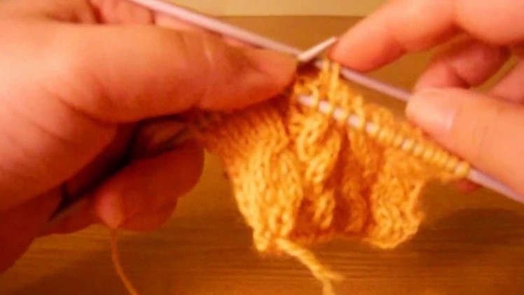 How to knit right leaning cable using a cable needle
