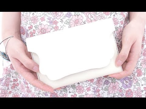 Sewing + DIY simple white leather clutch bag