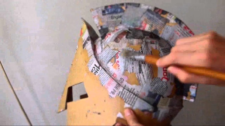 #47: 300 King Leonidas Helmet DIY part 3: Cardboard, Paper Mache