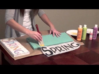 DIY Home Decor   Distressed Painted Sign