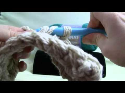 Extreme Crochet - Lesson 4 - Double Crochet (DC)