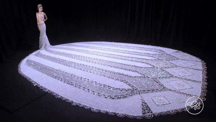 World's Largest Beaded Wedding Dress: Gail Be Designs "Fantasy"